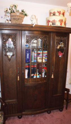  BIBLIOTECZKA DĘBOWA Z OKRESU MIĘDZYWOJENNEGO -800